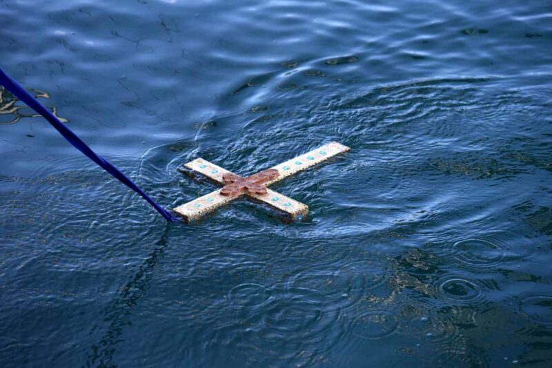 ΘΕΟΦΑΝΕΙΑ ΣΤΟ ΦΑΝΑΡΙ