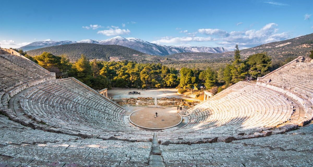 ΤΡΩΑΔΕΣ ΣΤΗΝ ΑΡΧΑΙΑ ΕΠΙΔΑΥΡΟ