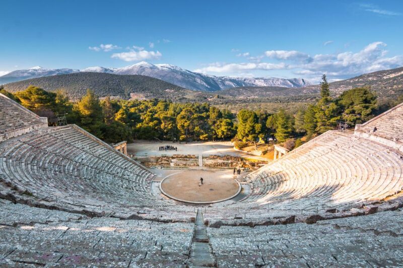 ΤΡΩΑΔΕΣ ΣΤΗΝ ΑΡΧΑΙΑ ΕΠΙΔΑΥΡΟ